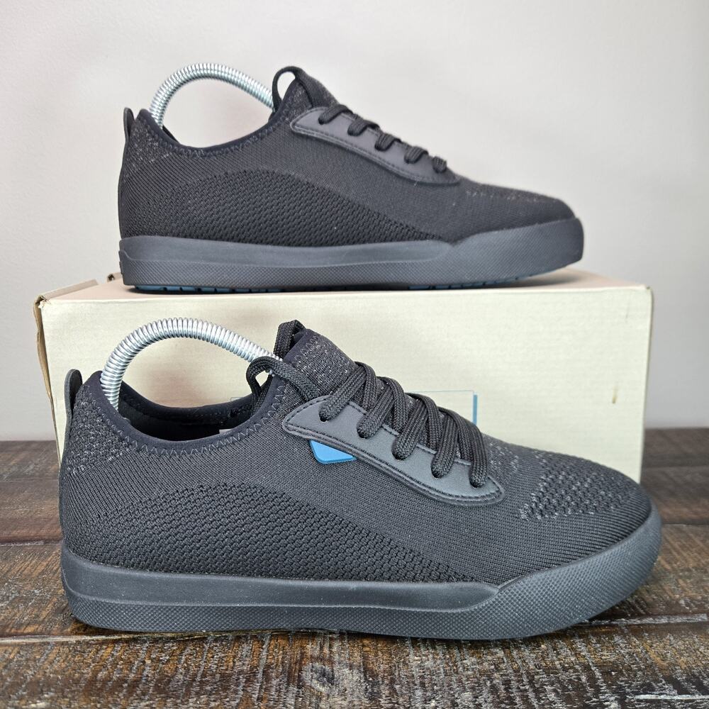 Vessi Weekend 1.5 Sneaker Womens Size 9 Waterproof Shoes Asphalt Black Black